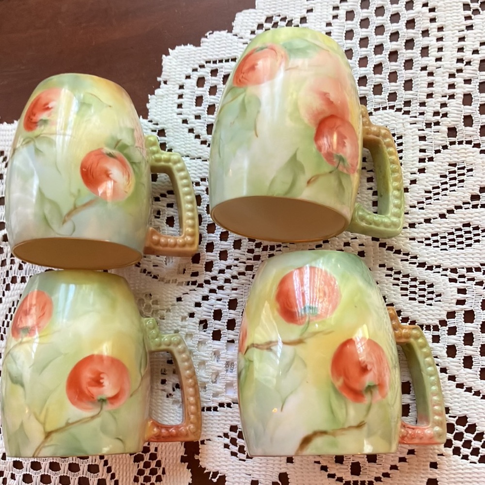 American Belleek Lemonade Beverage LG Pitcher & 4 Matched Mugs Apples Pattern - Picture 10 of 12